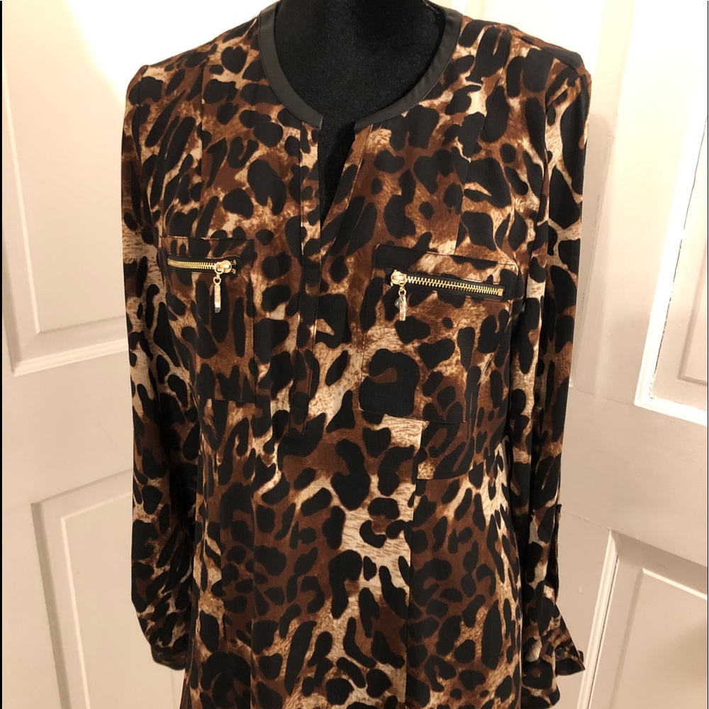 Rafaella NWOT Cheetah Print Women’s Top- Size L